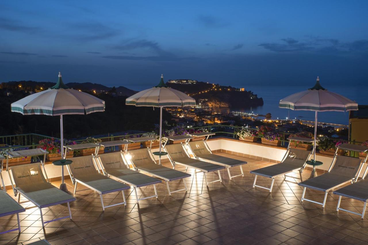 Hotel Villa Sirena - Thermae & Spa Ischia Eksteriør billede